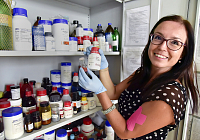 Interview with Jana Drbohlavová: I enjoy being closed in a lab