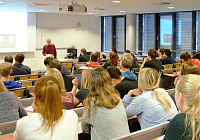 PI Seminars Connect Research Teams with Students